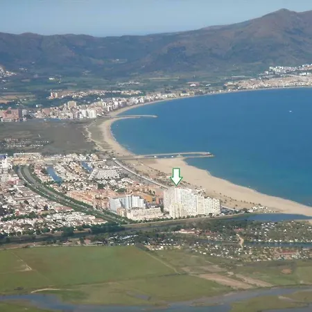 Sant Lluis Aire Y Wifi Gratis アパート エンプリアブラバ
