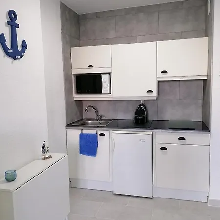 Sant Lluis Aire Y Wifi Gratis Apartment Empuriabrava